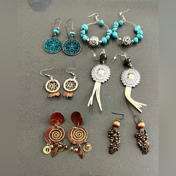 Vintage Earring Lot 10 Pairs Pierced Earrings Fun Boho Style. All in great shape - Picture 2 of 5